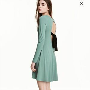 New H&MCut-out dress
